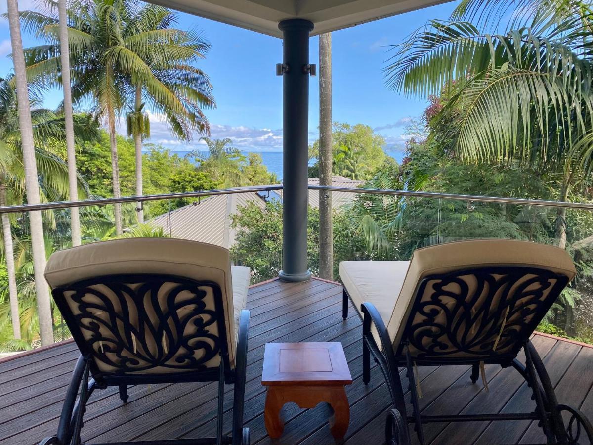 Anse Soleil Beachcomber Hotel And Self Catering Baie Lazare  Bagian luar foto