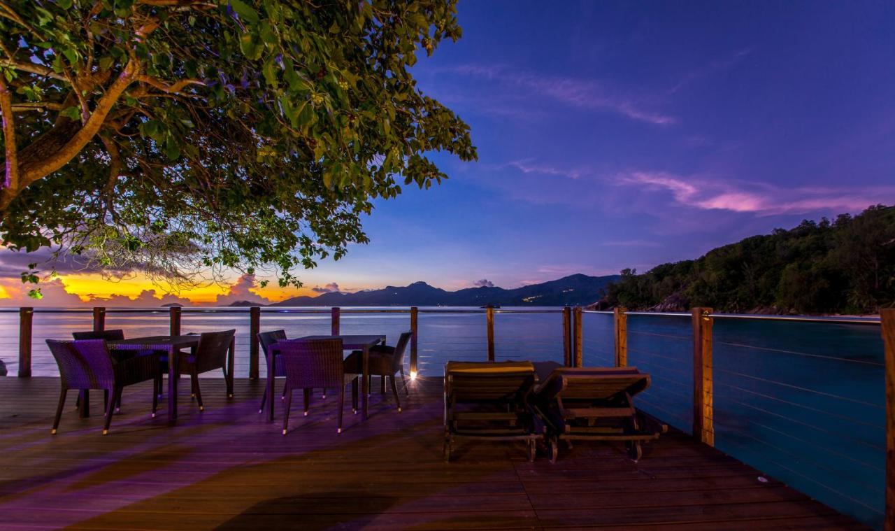 Anse Soleil Beachcomber Hotel And Self Catering Baie Lazare  Bagian luar foto